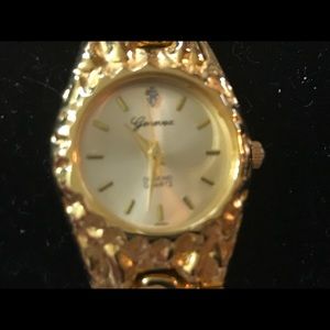 Ladies Vintage nugget watch
